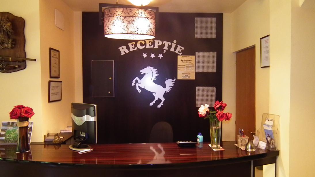 White Horse Hotel Predeal Buitenkant foto